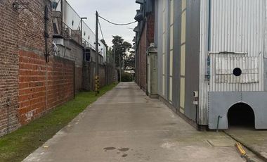 Depósito de 4399 m2 cubiertos en Garin-El Triangulo