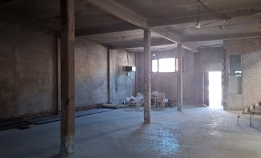 Depósito 1650 m2 cubiertos en Castelar, Moron