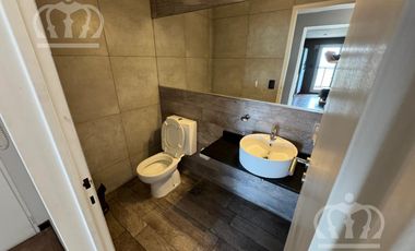Venta - Departamento 2 ambientes con cochera descubierta en Remedios De Escalada