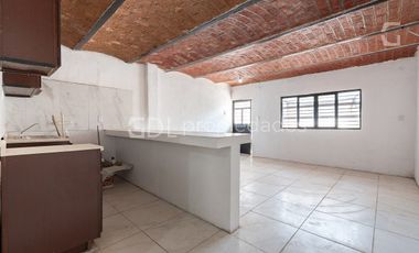 LAS PINTITAS CASA MUY AMPLIA EN VENTA