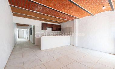 LAS PINTITAS CASA MUY AMPLIA EN VENTA