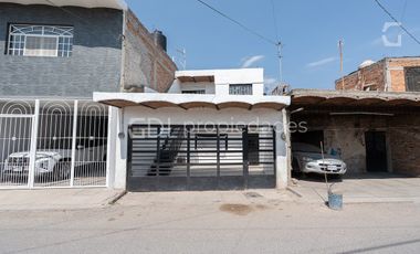 LAS PINTITAS CASA MUY AMPLIA EN VENTA
