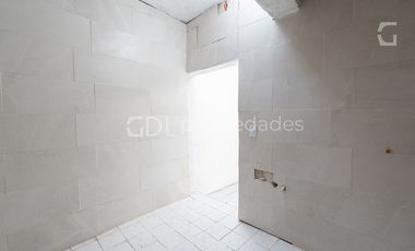 LAS PINTITAS CASA MUY AMPLIA EN VENTA