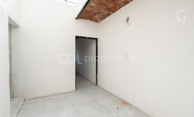 LAS PINTITAS CASA MUY AMPLIA EN VENTA