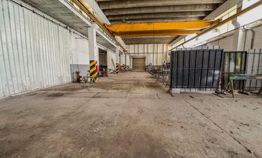 ALQUILER - DEPOSITO - 1400 M2 - BURZACO