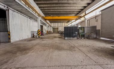 ALQUILER - DEPOSITO - 1400 M2 - BURZACO