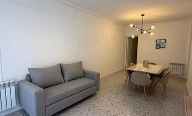 Departamento en Venta Plaza Colón con balcón y cochera