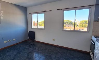Departamento en venta y alquiler de 2 ambientes  - Escobar centro.