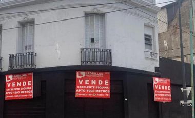LOTE EN GURRUCHAGA Y WARNES PARA 2000 M DE OBRA CON UN LOCAL EN ESQUINA!!