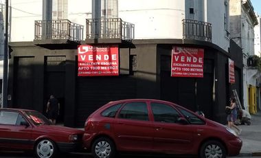 LOTE EN GURRUCHAGA Y WARNES PARA 2000 M DE OBRA CON UN LOCAL EN ESQUINA!!
