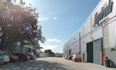 Alquiler Galpon 1.080 m2 en Complejo de depositos con seguridad - El Talar