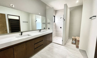 🏡 CASA NUEVA EN VENTA – MILAGROS DE VALLE ALTO 📍 Carretera Nacional, Monterrey