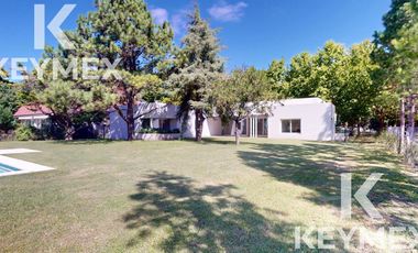 VENTA CASA MIRALAGOS 3 DORMITORIOS