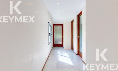 VENTA CASA MIRALAGOS 3 DORMITORIOS