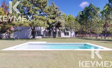 VENTA CASA MIRALAGOS 3 DORMITORIOS