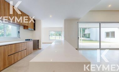 VENTA CASA MIRALAGOS 3 DORMITORIOS