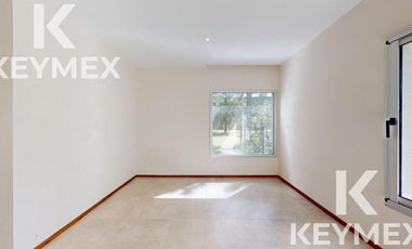 VENTA CASA MIRALAGOS 3 DORMITORIOS