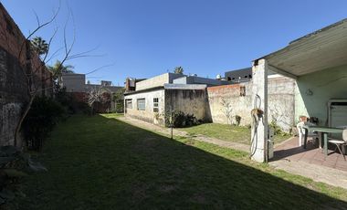 Casa en Venta 3 Amb. a reciclar - lote de 10 x 40 - Ramos Mejia