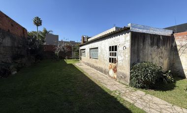 Casa en Venta 3 Amb. a reciclar - lote de 10 x 40 - Ramos Mejia