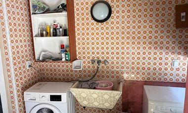 Casa de Seis ambientes con Quincho, Pileta y Espacio Cochera en Venta en Wilde