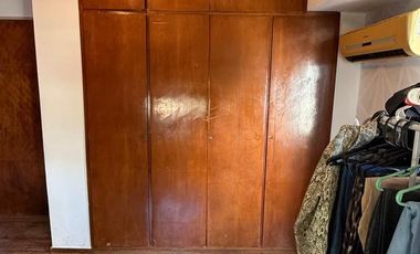 Casa de Seis ambientes con Quincho, Pileta y Espacio Cochera en Venta en Wilde
