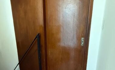 Casa de Seis ambientes con Quincho, Pileta y Espacio Cochera en Venta en Wilde