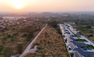 Land for sale in Thap Tai, Prachuap Khiri Khan