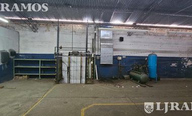 Depósito en  Venta en Olivos