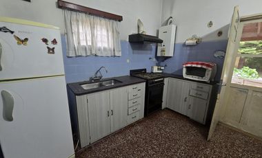 VENTA CASA MULTIFAMILIAR EN VILLA ADELINA