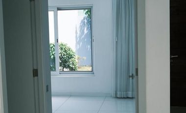 Casa en coto cerca del Parque Metropolitano