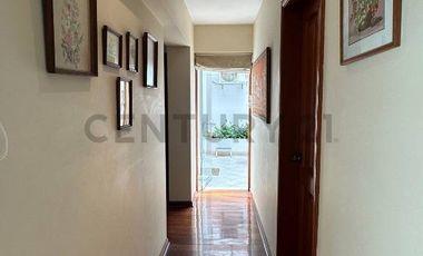 Exclusivo departamento con 3 terrazas en Chacarilla de  217 m² – Surco