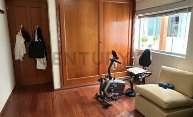 Exclusivo departamento con 3 terrazas en Chacarilla de  217 m² – Surco