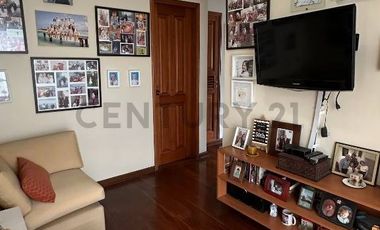 Exclusivo departamento con 3 terrazas en Chacarilla de  217 m² – Surco
