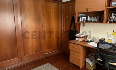 Exclusivo departamento con 3 terrazas en Chacarilla de  217 m² – Surco