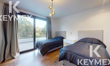 VENTA CASA EN MIRALAGOS