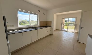 Casa en venta en planta baja en Vistas Puertos