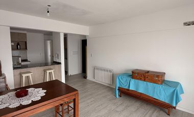 Departamento con cochera y baulera