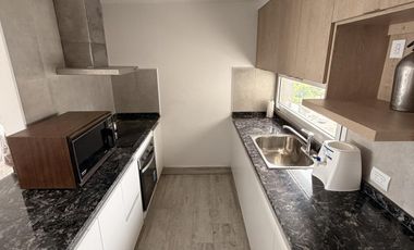 Departamento con cochera y baulera