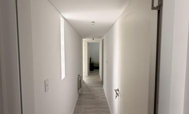 Departamento con cochera y baulera