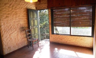 VENTA CASA 4 AMBIENTES EN VILLA ADELINA -POSIBILIDAD MULTIFAMILIAR-