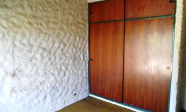 VENTA CASA 4 AMBIENTES EN VILLA ADELINA -POSIBILIDAD MULTIFAMILIAR-