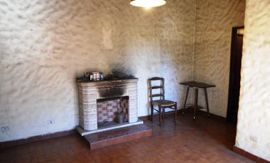VENTA CASA 4 AMBIENTES EN VILLA ADELINA -POSIBILIDAD MULTIFAMILIAR-