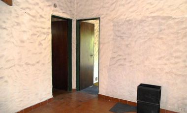 VENTA CASA 4 AMBIENTES EN VILLA ADELINA -POSIBILIDAD MULTIFAMILIAR-