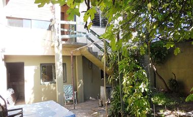 VENTA CASA 4 AMBIENTES EN VILLA ADELINA -POSIBILIDAD MULTIFAMILIAR-