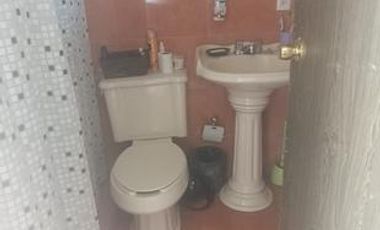 Casa en Venta en Col. Cumbria, Cuautitlán Izcalli con 3 rec, 2 baños y 2 estacionamientos