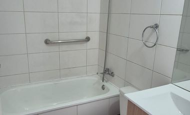 Se Arrienda depto 2 dormitori 1 baño L Cisterna Metro Parron