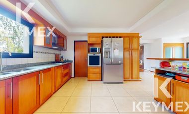 VENTA CASA DE 4 DORMITORIOS EN CITY BEL