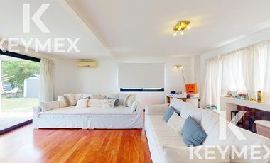 VENTA CASA DE 4 DORMITORIOS EN CITY BEL