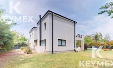 VENTA CASA DE 4 DORMITORIOS EN CITY BEL