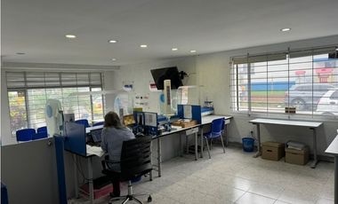 Se Vende Casa Comercial Para Inversion En Barrio Nueva Cecilia